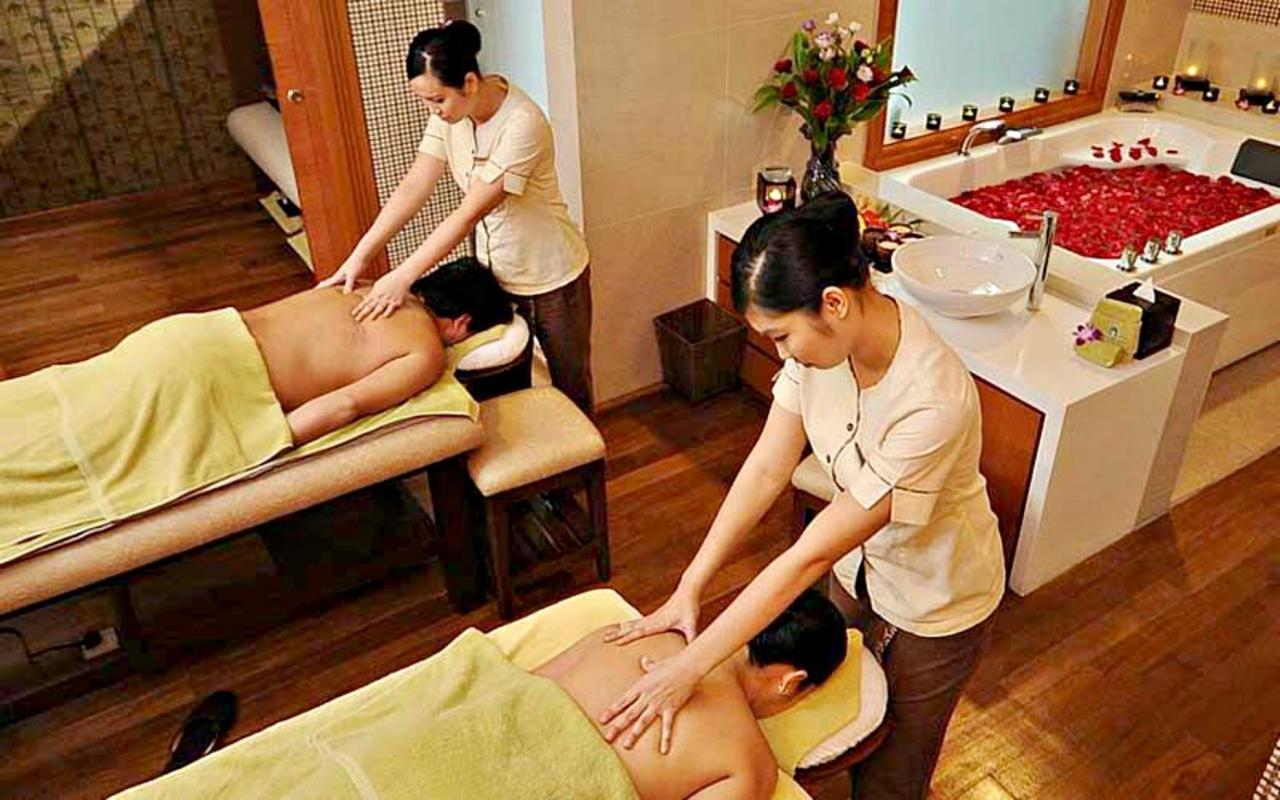 מלון Royale Chulan קואלה לומפור מראה חיצוני תמונה Thai massage
