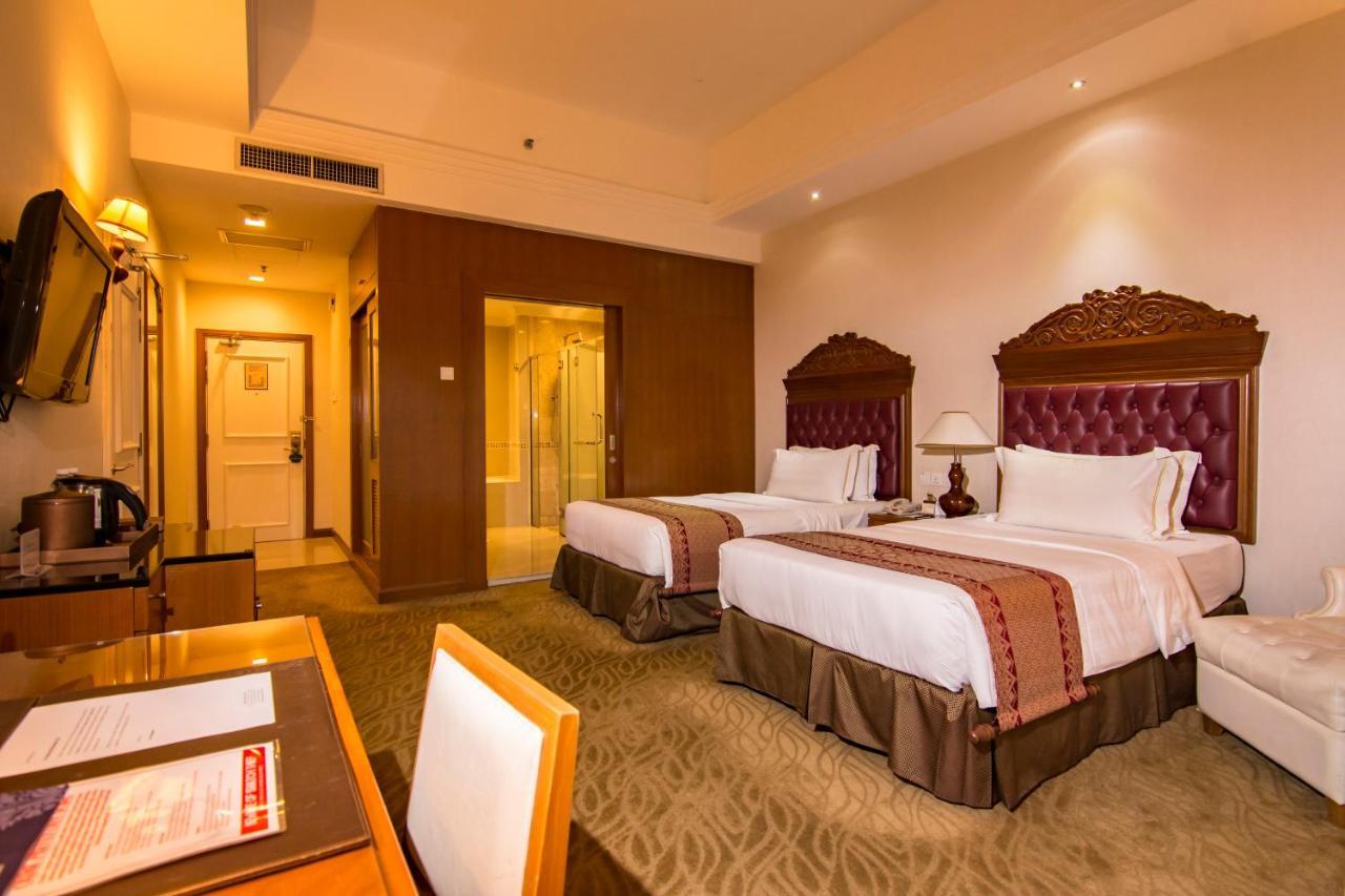 מלון Royale Chulan קואלה לומפור מראה חיצוני תמונה Deluxe Room