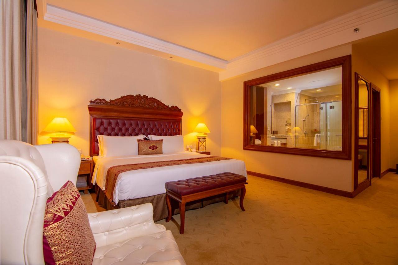 מלון Royale Chulan קואלה לומפור מראה חיצוני תמונה Deluxe Room