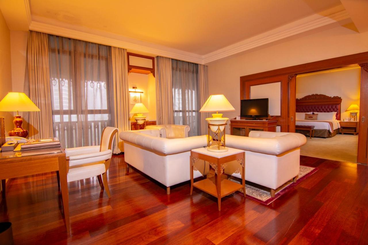 מלון Royale Chulan קואלה לומפור מראה חיצוני תמונה Suite at the hotel